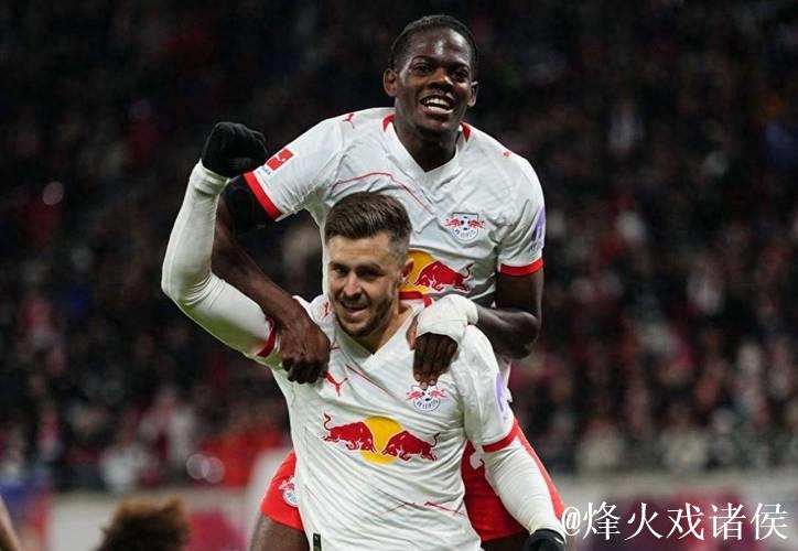 德甲19岁天才闪耀赛场:三球轰入,疯狂表现震撼全场 德甲19岁天才闪耀赛场:三球轰入,疯狂表现震撼全场